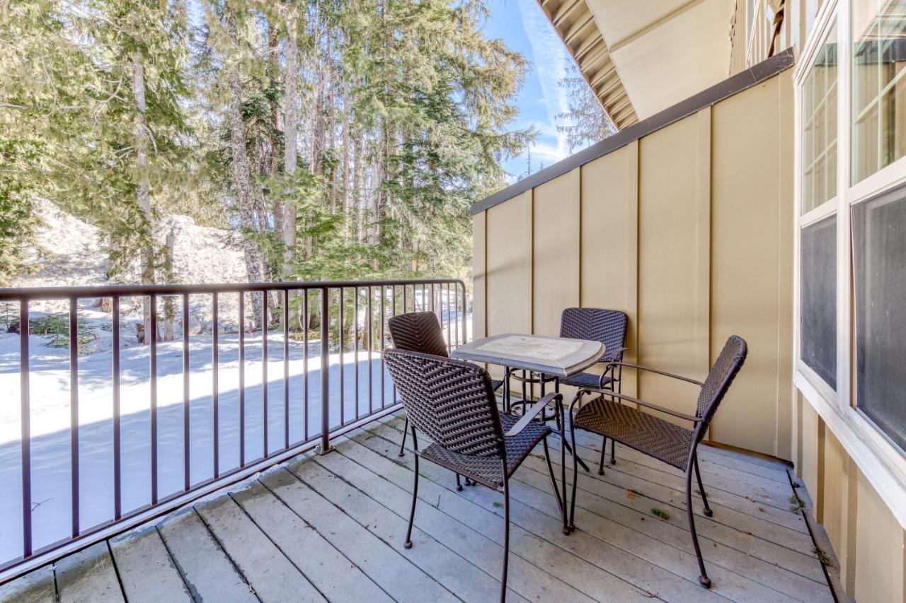 加文门特营The Chefs Chalet At Collins Lake公寓 外观 照片